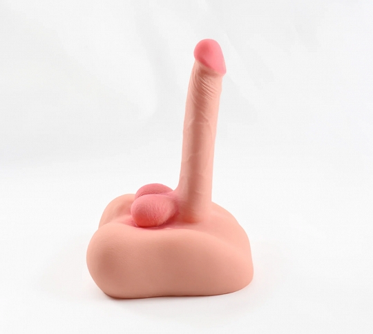 REALISTIC DILDOS