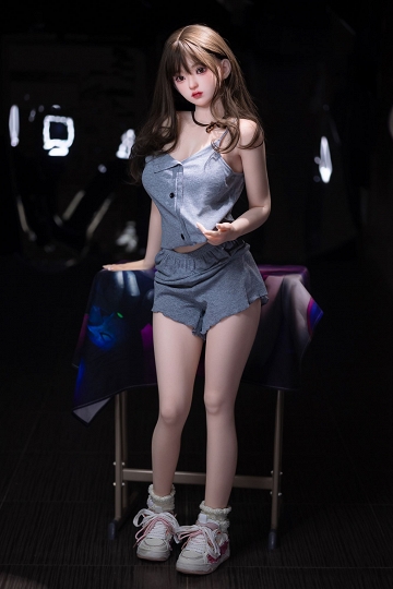 135cm Anime Sex Doll – Realistic Petite Silicone Doll with Balanced Curves