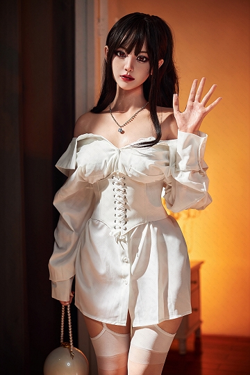 Brooke 153cm Curvy Realistic Silicone Sex Doll | Hourglass Figure | D-Cup