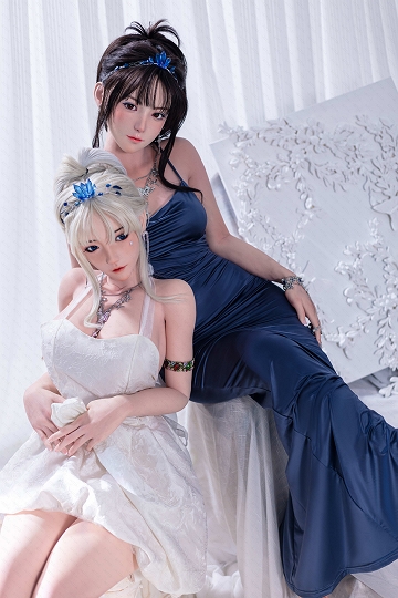 Tessa 155cm Realistische Silikon Sexpuppe | Zierliche Figur | A-Körpchen