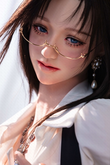 Fiona 167cm Curvy Realistic Silicone Sex Doll | Extreme Silhouette | D-Cup